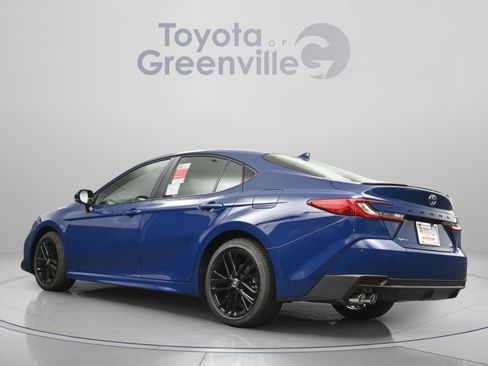 New 2026 Toyota Camry SE FWD image 8