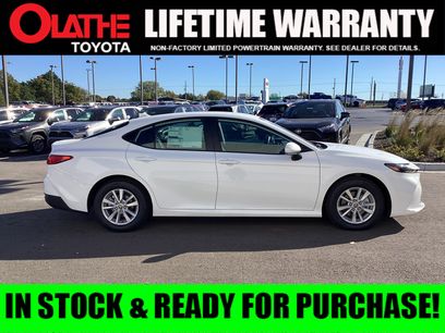 New 2025 Toyota Camry LE