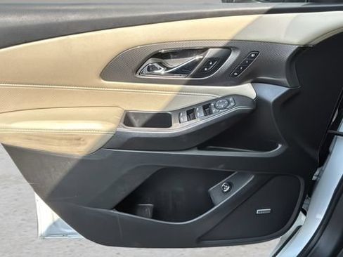 Used 2022 Chevrolet Traverse Premier w/ LPO, Floor Liner Package FWD image 16