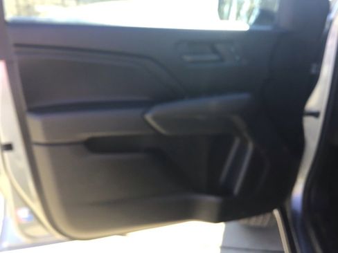 Used 2024 Chevrolet Colorado Trail Boss w/ Advanced Trailering Package image 23