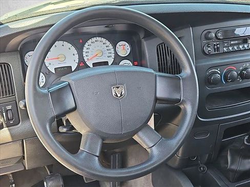 Used 2004 Dodge Ram 1500 Truck ST RWD image 14