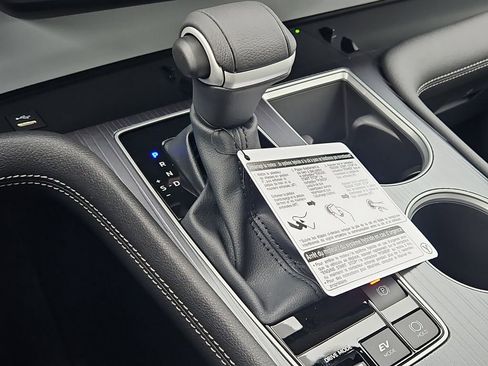 New 2026 Toyota Sienna XLE FWD image 20