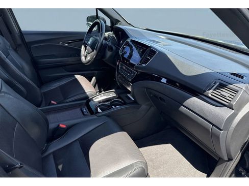 Used 2020 Honda Pilot Black Edition image 20