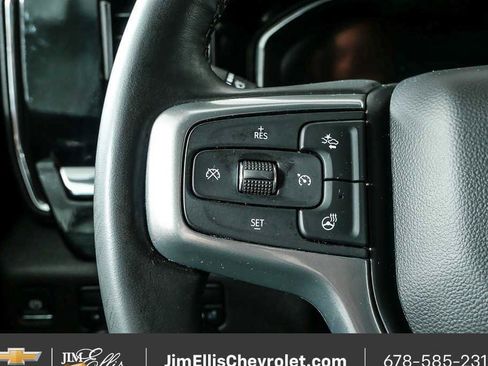 Certified 2025 Chevrolet Silverado 1500 LT AWD/4WD image 9
