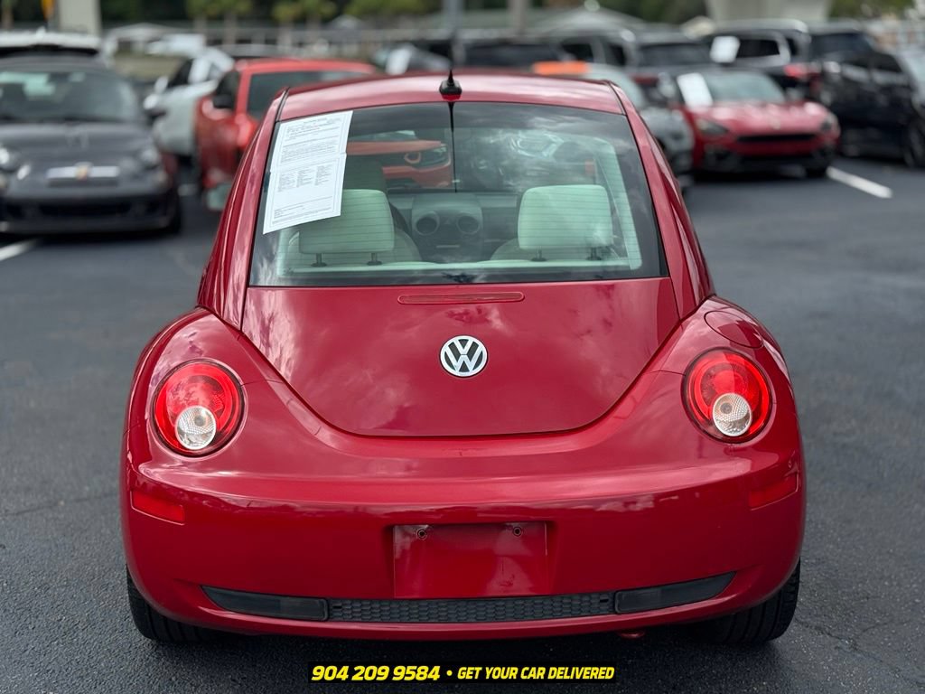 Used 2010 Volkswagen Beetle Coupe FWD image 6