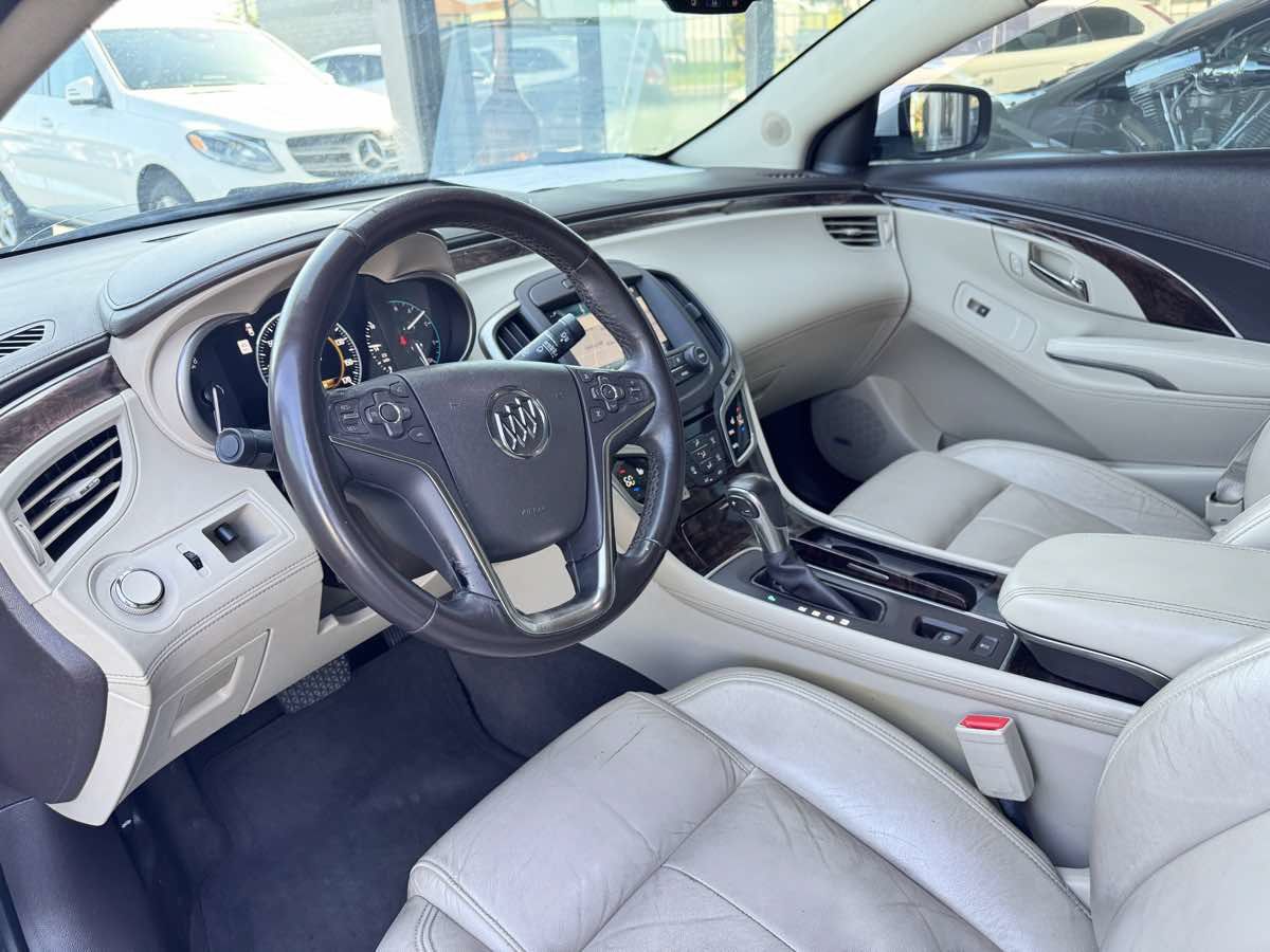 Used 2015 Buick LaCrosse Leather FWD image 32