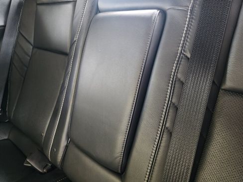 Used 2016 Dodge Challenger SRT Hellcat RWD image 76