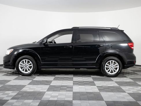 Used 2016 Dodge Journey SXT w/ Comfort/Convenience Group image 3