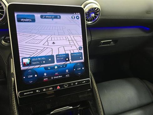 Used 2022 Mercedes-Benz SL 63 AMG 4MATIC image 11