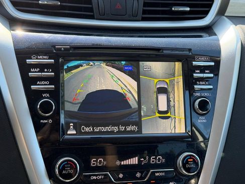 Used 2017 Nissan Murano SL w/ Cargo Package FWD image 12