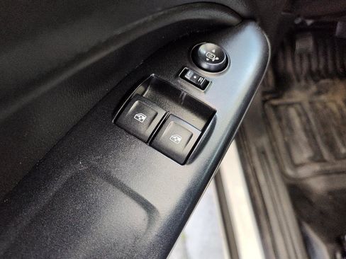 Used 2020 Chevrolet Colorado LT w/ Safety Package RWD image 13