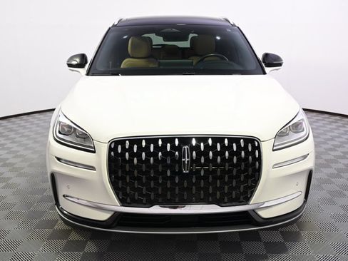 Used 2023 Lincoln Corsair Reserve w/ Equipment Group 202A AWD/4WD image 10