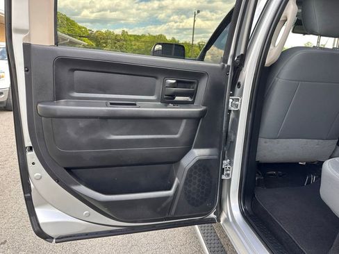 Used 2016 RAM 2500 Tradesman w/ Chrome Appearance Group AWD/4WD image 21