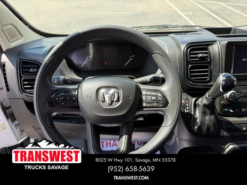 Used 2025 RAM ProMaster 2500 w/ Convenience Group FWD image 10