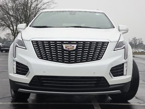 Used 2024 Cadillac XT5 Premium Luxury image 15