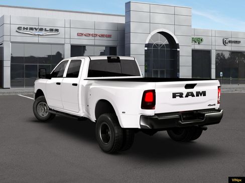 New 2026 RAM 3500 Tradesman AWD/4WD image 5