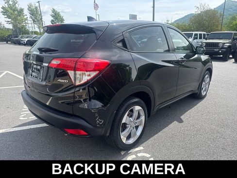 Used 2019 Honda HR-V LX image 5