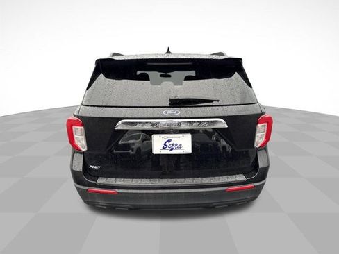 Used 2022 Ford Explorer XLT RWD image 8