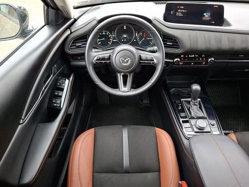 Used 2024 MAZDA CX-30 Carbon image 12