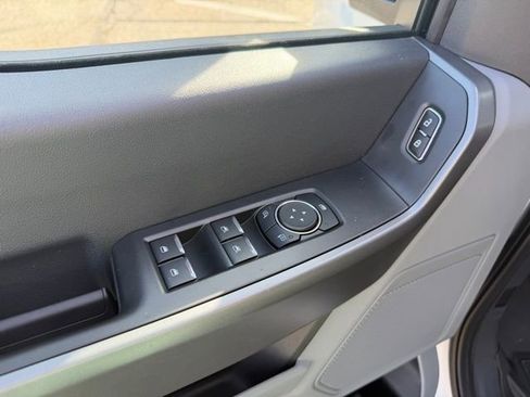 New 2026 Ford F250 XLT AWD/4WD image 9