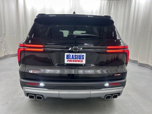 Used 2024 Chevrolet Traverse Z71 image 5