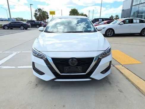 Used 2022 Nissan Sentra SV w/ All-Weather Package image 9