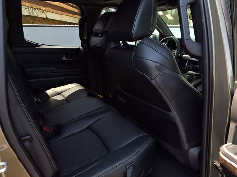 Certified 2025 Toyota Tacoma Limited AWD/4WD image 22