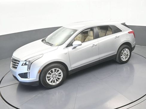 Used 2019 Cadillac XT5 FWD image 45