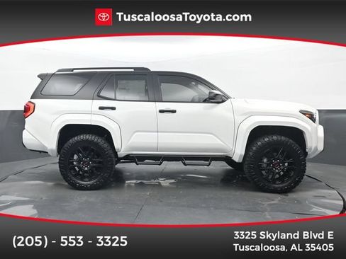 New 2026 Toyota 4Runner SR5 AWD/4WD image 1
