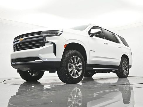 Certified 2024 Chevrolet Tahoe LT w/ LT Signature Package AWD/4WD image 41
