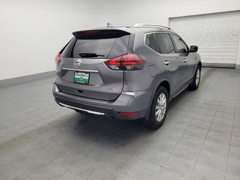 Used 2019 Nissan Rogue SV image 9