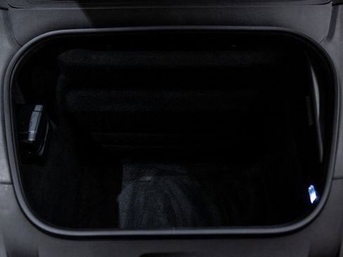 Used 2025 Porsche 911 Carrera image 29