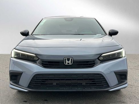Used 2023 Honda Civic Sport image 2
