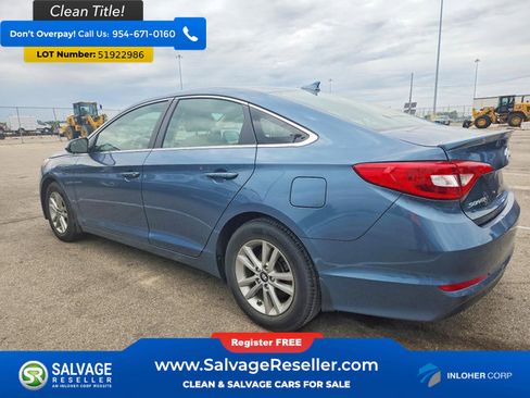 Used 2015 Hyundai Sonata SE w/ Option Group 09 FWD image 3
