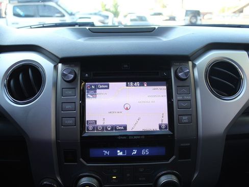 Used 2014 Toyota Tundra Platinum AWD/4WD image 32
