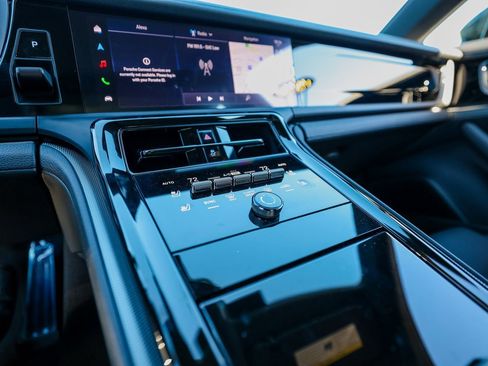 New 2026 Porsche Panamera image 20