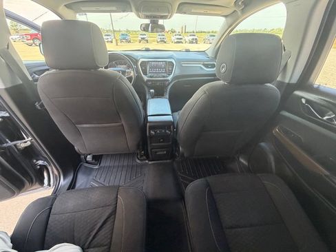 Used 2018 GMC Acadia SLE FWD image 26