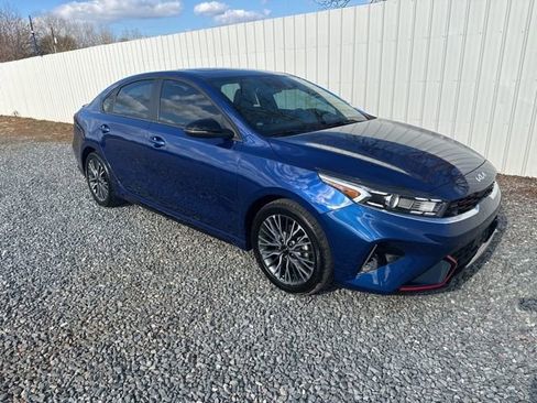 Used 2024 Kia Forte GT-Line w/ GT-Line Premium Package image 7