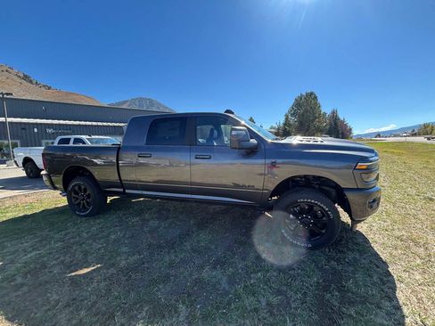 New 2025 RAM 2500 Laramie w/ Night Edition image 15