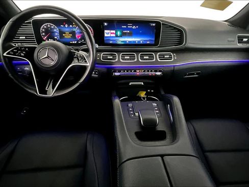 Used 2024 Mercedes-Benz GLE 450 4MATIC image 16