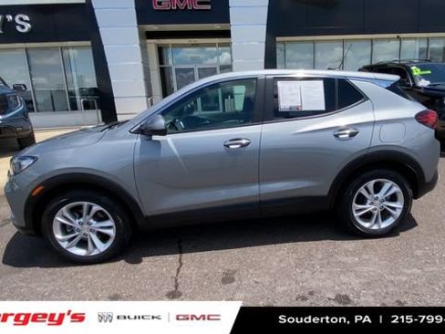 Certified 2023 Buick Encore GX Preferred w/ Cold Weather Comfort Package FWD image 6