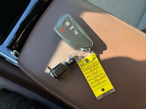 Certified 2023 Volkswagen ID.4 Pro image 18