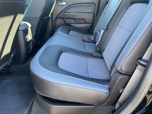 Used 2017 Chevrolet Colorado Z71 image 20