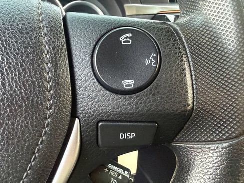 Used 2014 Toyota Corolla LE FWD image 63