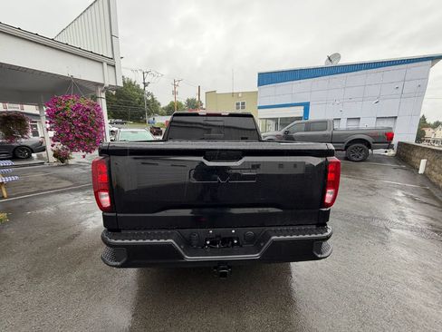 Used 2021 GMC Sierra 1500 Elevation w/ Preferred Package AWD/4WD image 4