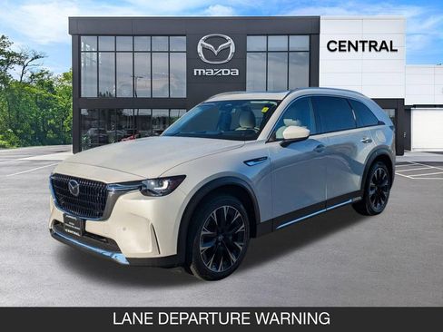 Used 2024 MAZDA CX-90 Plug-In Hybrid w/ Premium Pkg AWD/4WD image 3