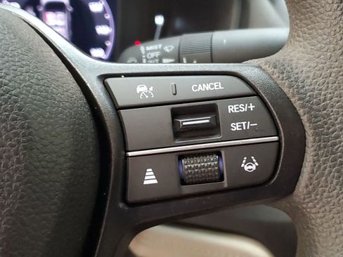 Used 2023 Honda Accord LX image 11