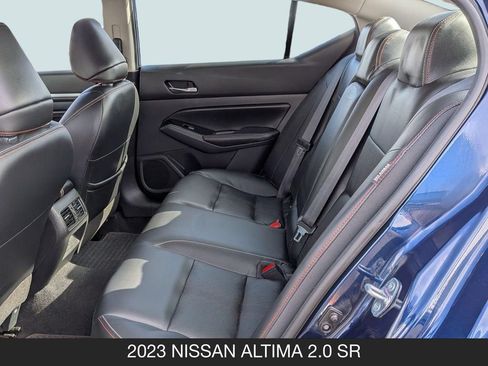 Used 2023 Nissan Altima 2.0 SR FWD image 17