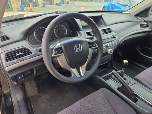 Used 2011 Honda Accord LX-S image 16