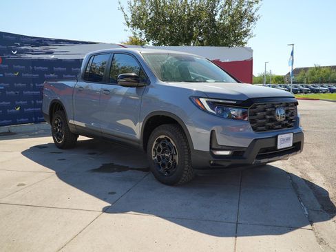 New 2026 Honda Ridgeline TrailSport+ image 3